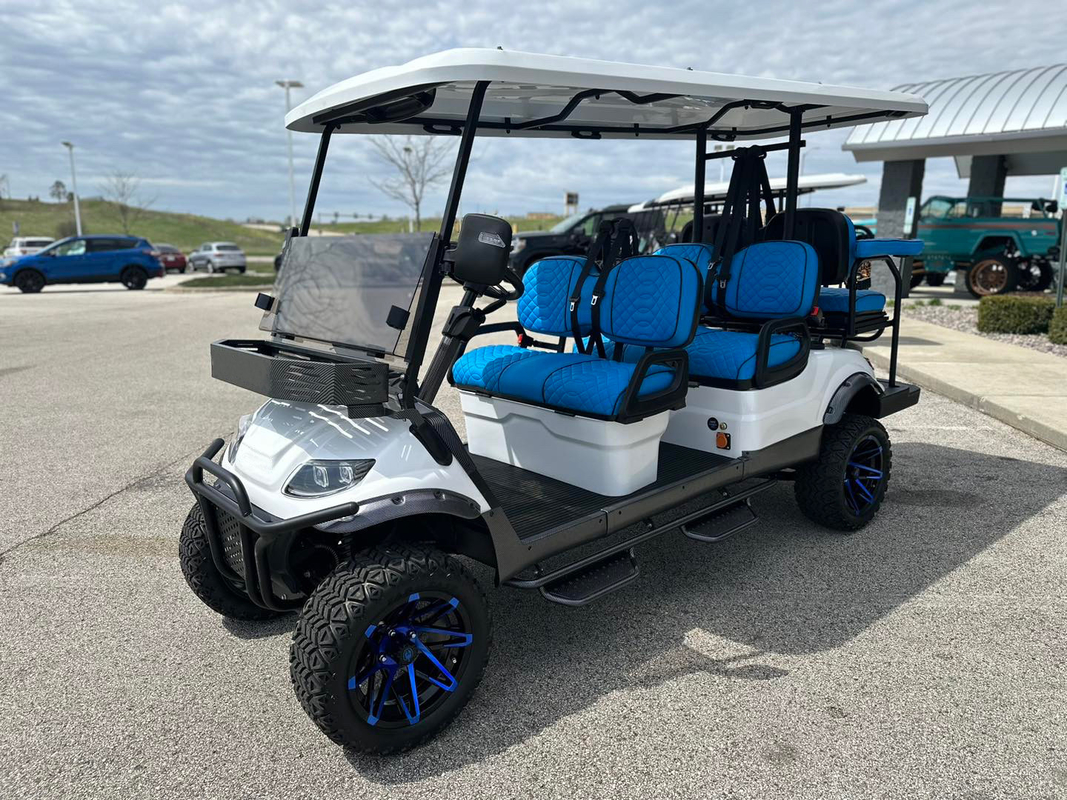 Van de het Golfauto van EV4+2G 25mph de HOOGSTE Klantgerichte Upgradeable Kleuren Hoog Beëindigen